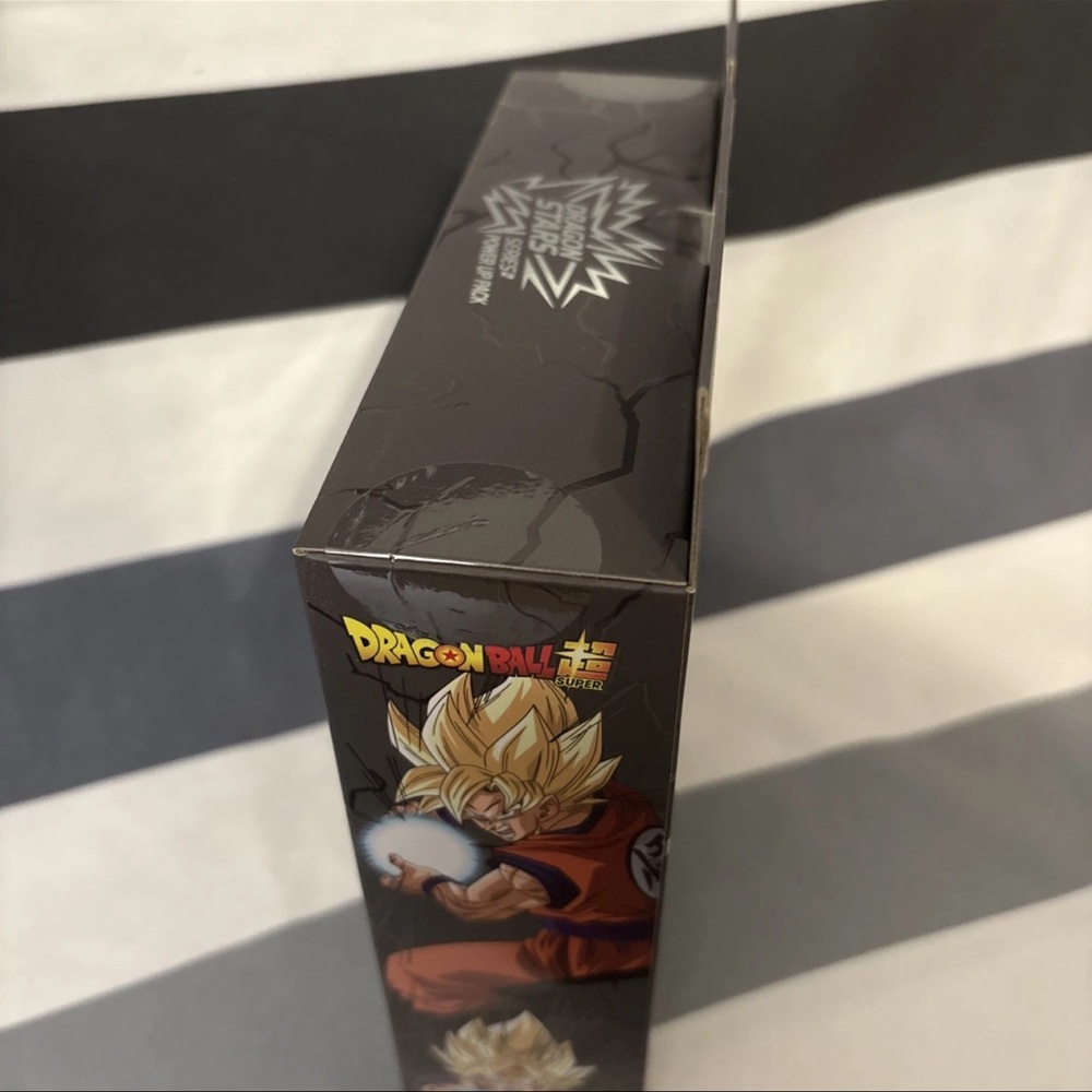 Dragon Ball Super Dragon Stars Super Saiyan Goku Power up Pack NIB - Picture 3 of 4